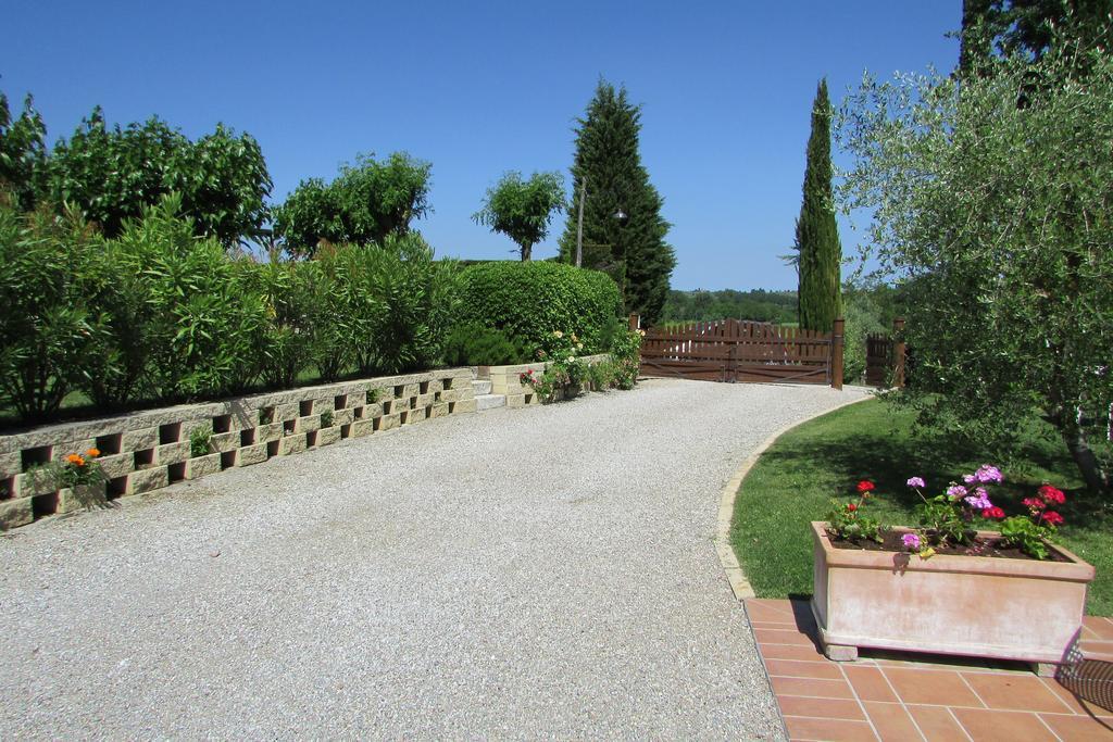 Borgo Delle More Montepulciano Luaran gambar