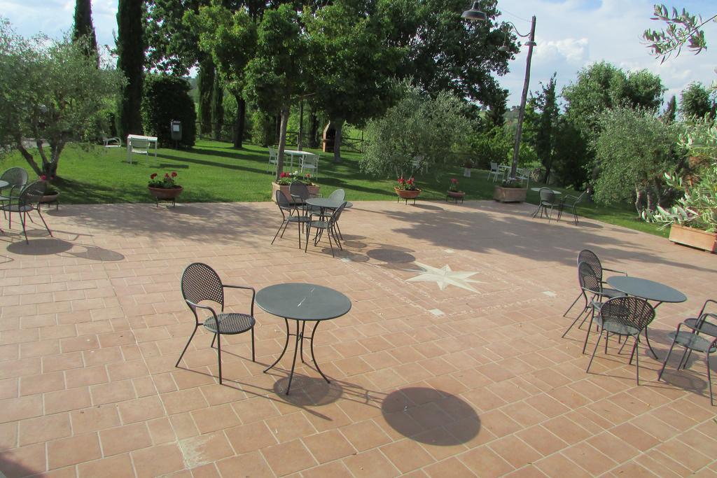 Borgo Delle More Montepulciano Luaran gambar