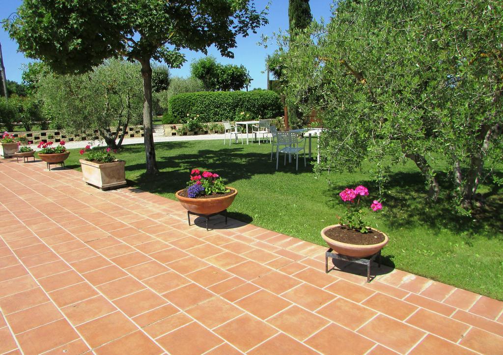 Borgo Delle More Montepulciano Luaran gambar