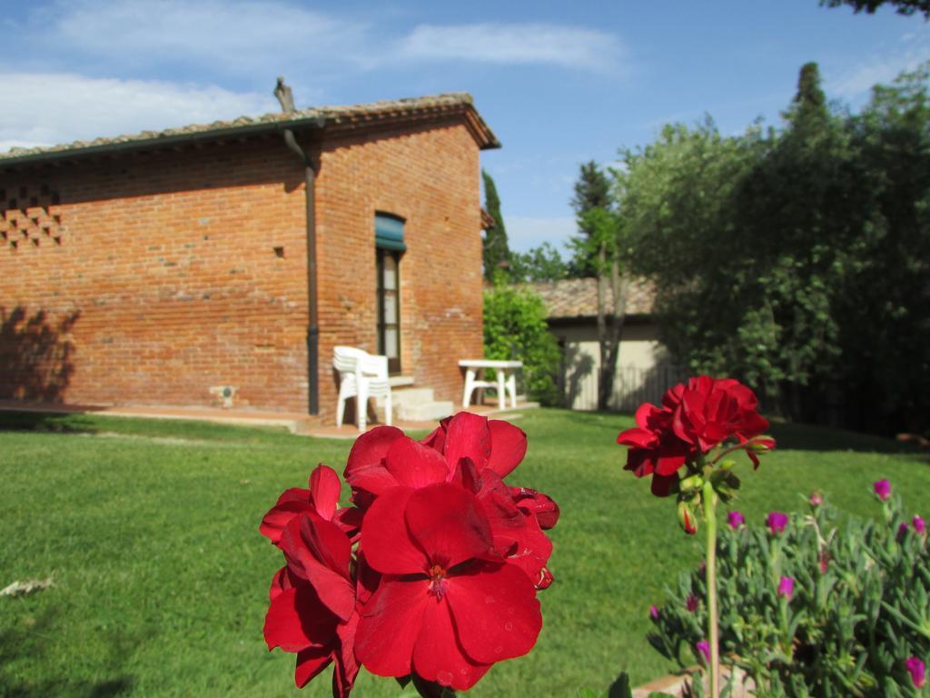 Borgo Delle More Montepulciano Luaran gambar