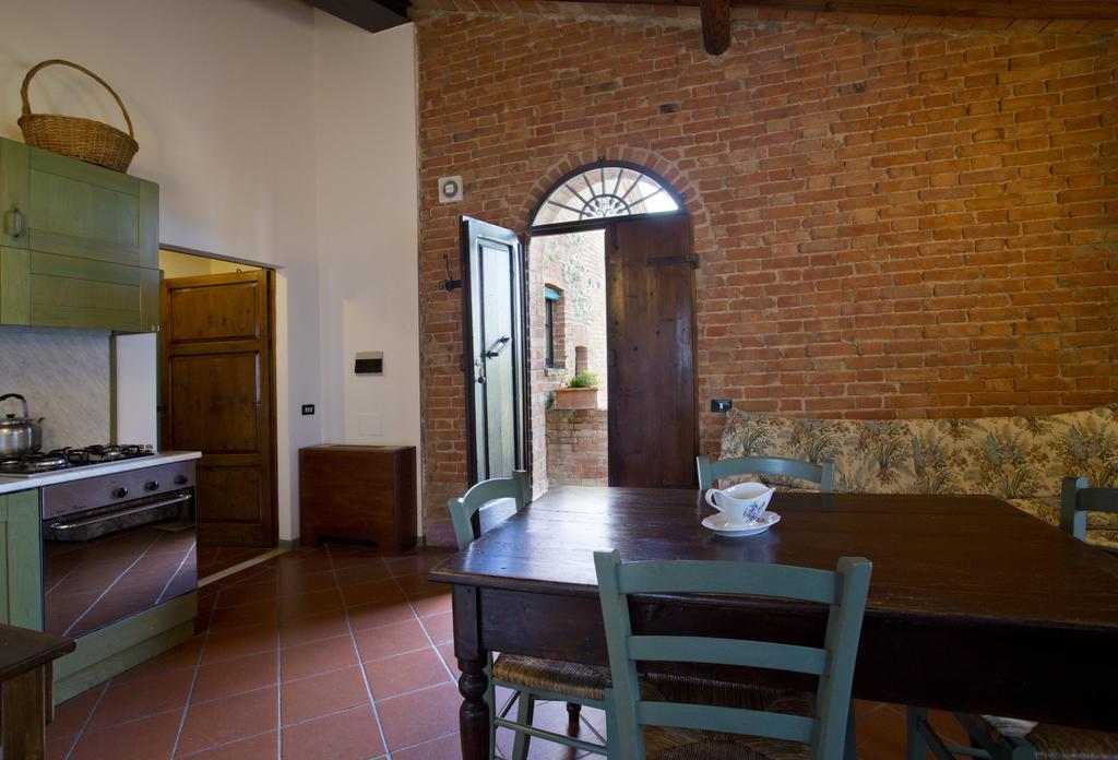 Borgo Delle More Montepulciano Luaran gambar