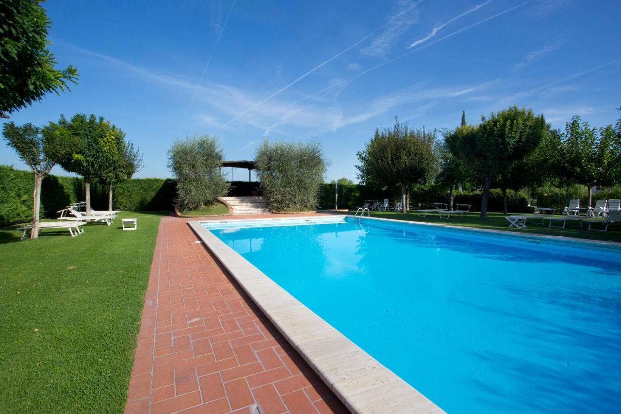 Borgo Delle More Montepulciano Luaran gambar