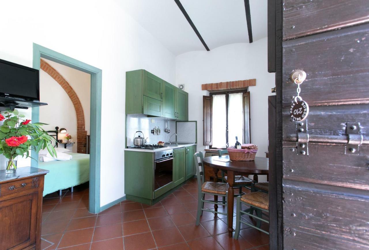 Borgo Delle More Montepulciano Luaran gambar