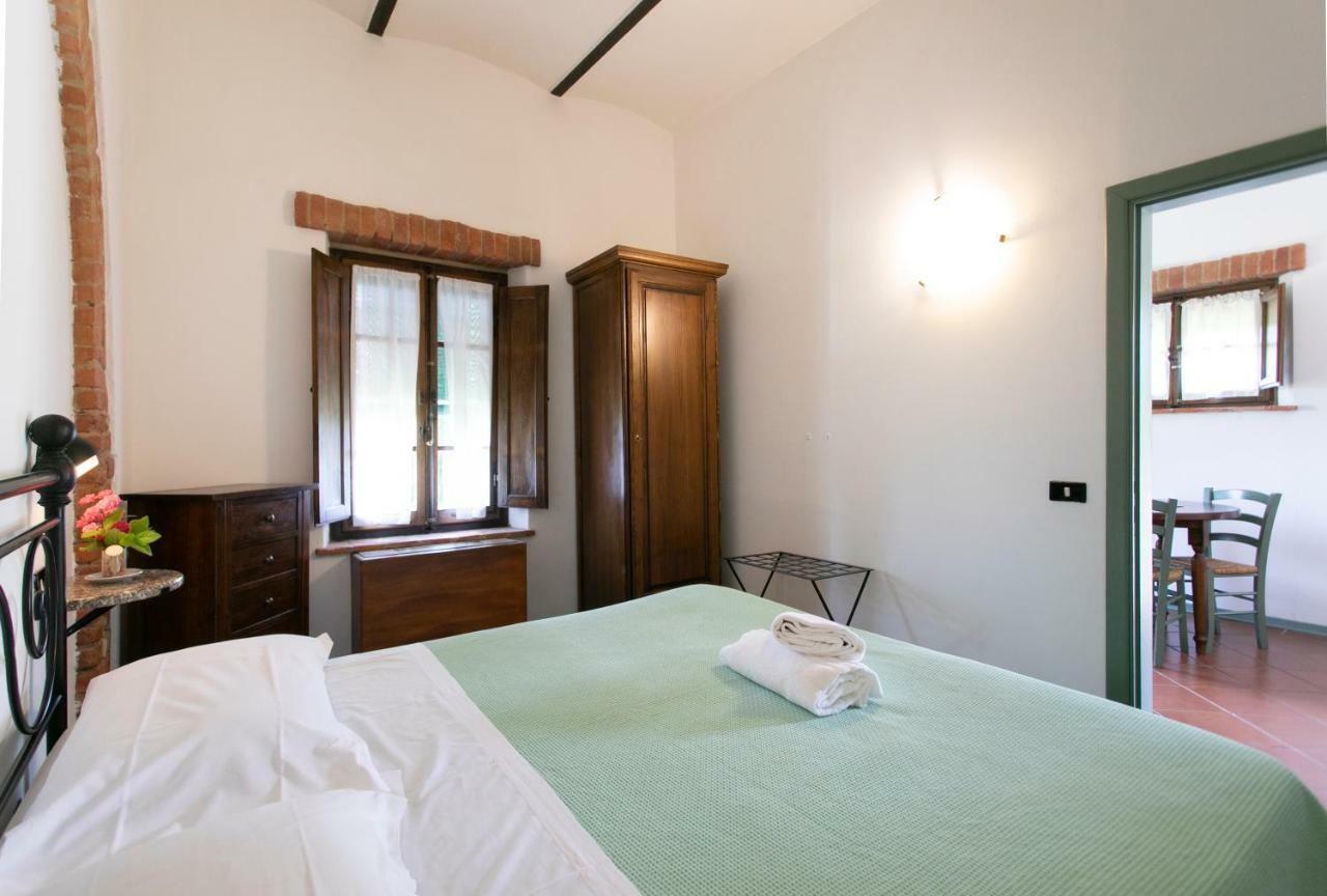 Borgo Delle More Montepulciano Luaran gambar