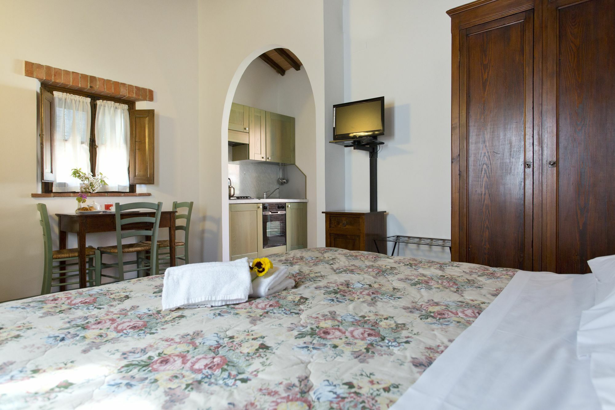 Borgo Delle More Montepulciano Luaran gambar